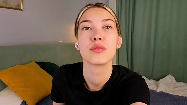 AngelicRice online show from September 11, 2025, 11:10 am