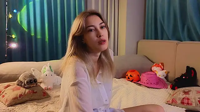 AngelicRice online show from October 23, 2025, 11:09 am