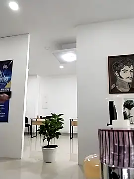 CRISTAL  11 online show from November 11, 2025, 12:49 pm