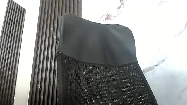 Snapshot of CamelyHott chatting on September 26, 2025, 7:18 pm CamelyHott online show from September 26, 2025, 7:18 pm