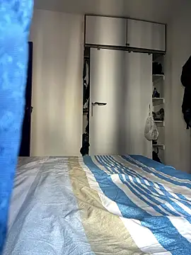 zaracollins01 online show from January 11, 2026, 6:35 pm