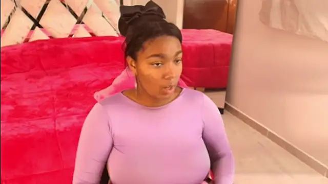 Amiranast online show from October 13, 2025, 11:54 am