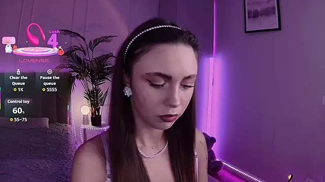 Leri Star online show from October 8, 2025, 7:44 pm