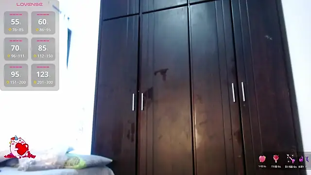 Aprill18  online show from September 17, 2025, 1:02 pm