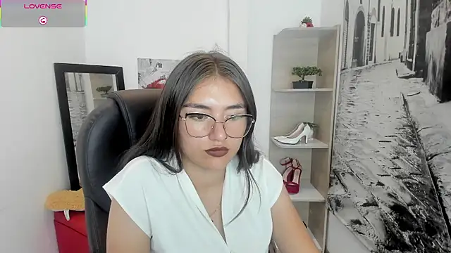 grace  lovely online show from September 17, 2025, 8:21 pm