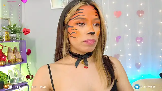 Snapshot of yourrmuse chatting on November 2, 2025, 5:43 am yourrmuse online show from November 2, 2025, 5:43 am