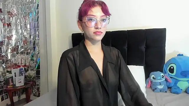 Snapshot of sophia_arevalo chatting on May 9, 2026, 1:44 am sophia arevalo online show from May 9, 2026, 1:44 am
