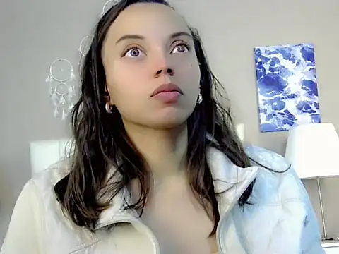 Perla vonrose online show from September 19, 2025, 1:45 pm