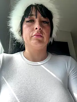 lorenamackenzie69 online show from October 15, 2025, 6:52 pm