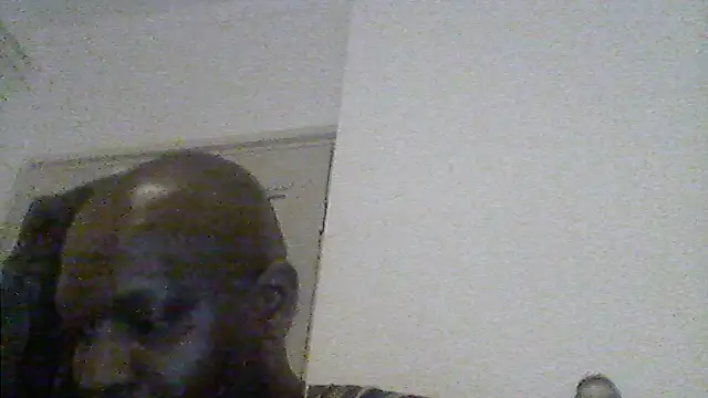 Snapshot of DapplingGesture chatting on May 12, 2026, 4:37 pm DapplingGesture online show from May 12, 2026, 4:37 pm