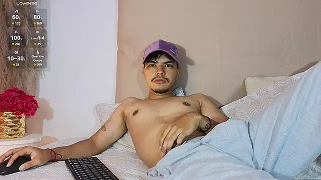 Snowlann online show from November 4, 2025, 1:10 pm