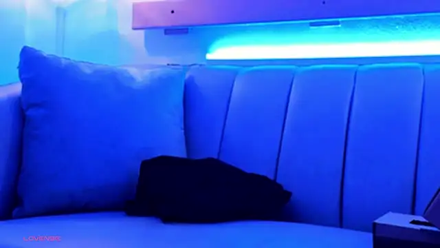 ArianaSantana online show from October 28, 2025, 12:52 pm