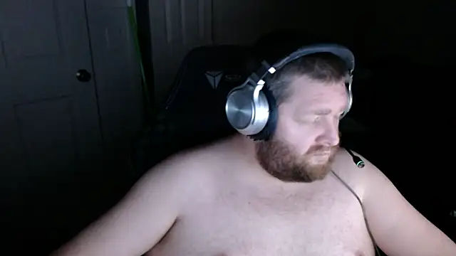 NeedyGlister online show from September 30, 2025, 8:08 am