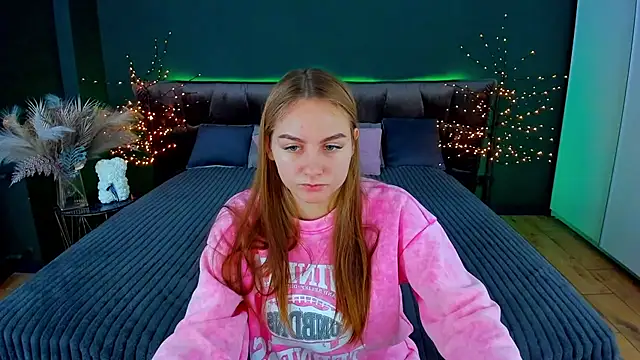 MilaAddams online show from November 29, 2025, 7:00 am