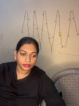 Kristyqueen online show from September 18, 2025, 10:34 pm