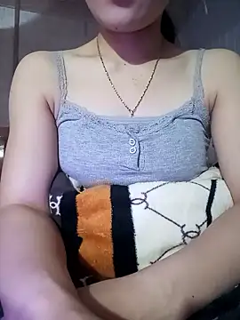 LucyyLy online show from January 15, 2026, 11:52 pm