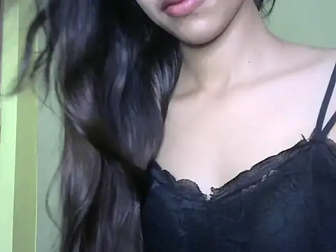 Snapshot of Ritu9 chatting on September 24, 2025, 3:32 am Ritu9 online show from September 24, 2025, 3:32 am