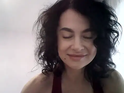 Maylissee online show from November 4, 2025, 4:44 am