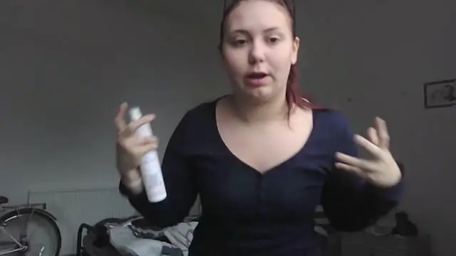 RoseMaee online show from October 18, 2025, 8:26 am