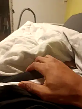 soli25418 online show from December 2, 2025, 6:14 pm