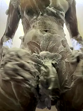 Snapshot of ApexO45 chatting on November 12, 2025, 1:55 pm ApexO45 online show from November 12, 2025, 1:55 pm