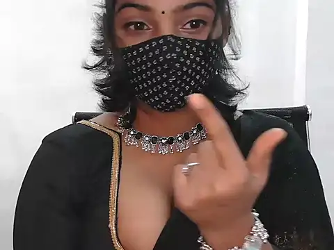 Snapshot of Hott_Noor chatting on November 7, 2025, 9:26 pm Hott Noor online show from November 7, 2025, 9:26 pm