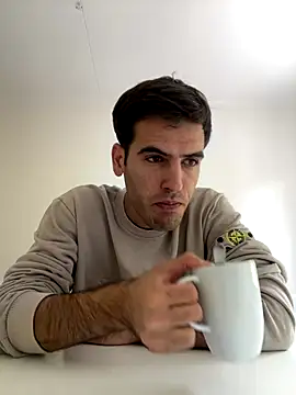 dino2603 online show from September 9, 2025, 12:26 pm