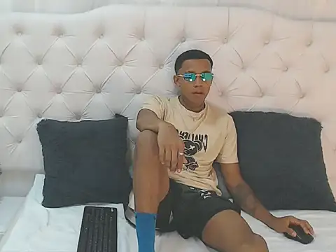 keiner vasquez online show from September 10, 2025, 7:03 pm