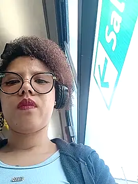 gigi1326 online show from October 19, 2025, 7:58 pm