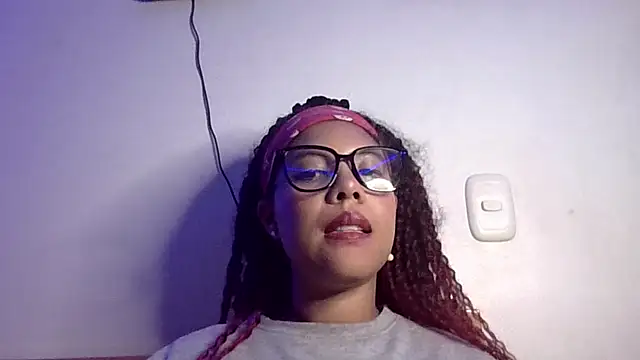 Snapshot of gigi1326 chatting on July 17, 2026, 2:18 am gigi1326 online show from July 17, 2026, 2:18 am
