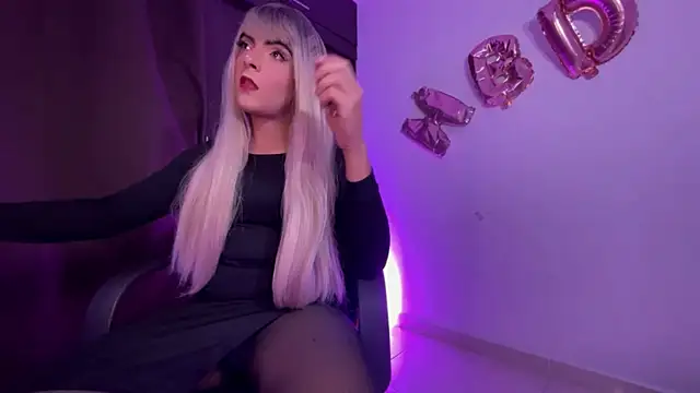 regina mills milk online show from December 5, 2025, 2:31 am