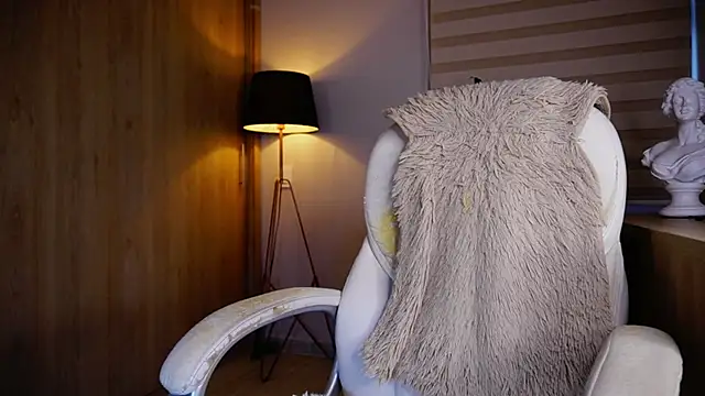 Erick Thompsonx online show from September 26, 2025, 8:24 pm