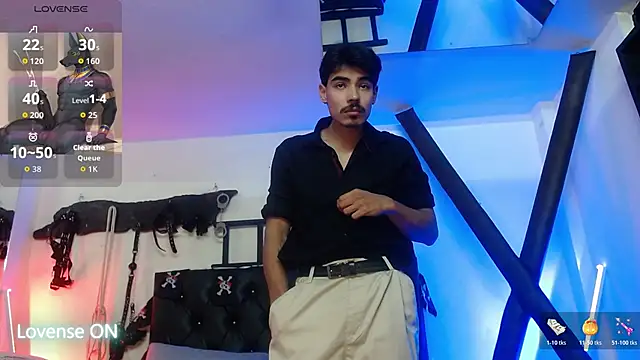 subarashi ishi69 online show from November 3, 2025, 7:04 pm