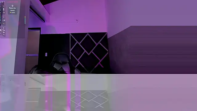 Charlotte-Star online show from December 14, 2025, 12:43 pm