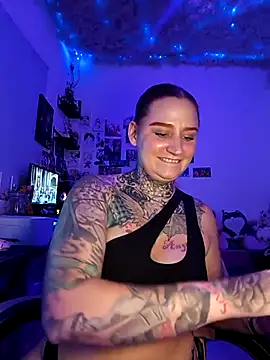 blazed vixen online show from April 20, 2026, 12:13 am