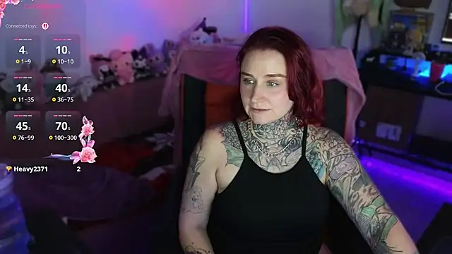 Snapshot of blazed_vixen chatting on July 12, 2026, 2:46 am blazed vixen online show from July 12, 2026, 2:46 am