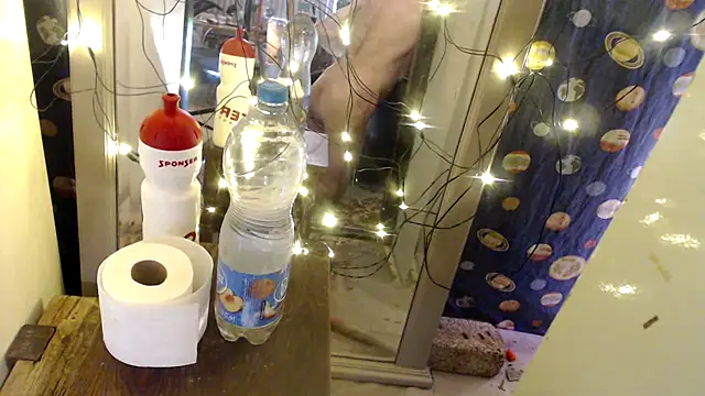 Snapshot of BiglovelyXXL chatting on October 3, 2025, 7:05 am BiglovelyXXL online show from October 3, 2025, 7:05 am