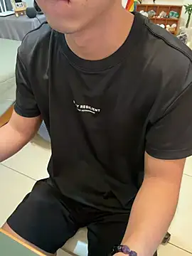 black xun online show from February 7, 2026, 6:17 am