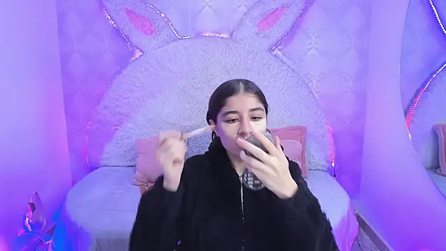 Gaby louse online show from April 1, 2026, 7:22 pm