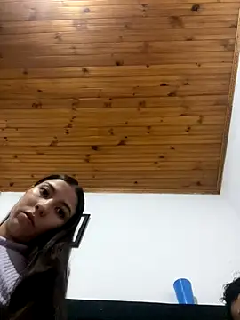 coupledesire18 online show from October 14, 2025, 2:45 am