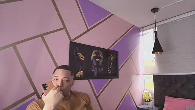 Annie Lii online show from October 14, 2025, 1:01 pm