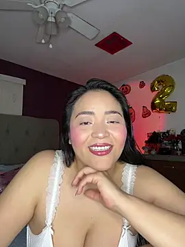 MyHoneyFrida online show from November 11, 2025, 3:06 am