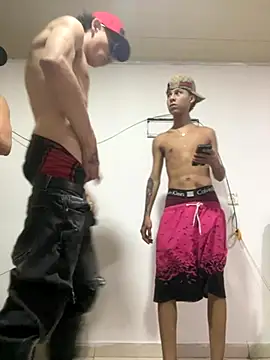 Snapshot of spicyboysvenezuelan chatting on November 17, 2025, 5:35 am spicyboysvenezuelan online show from November 17, 2025, 5:35 am