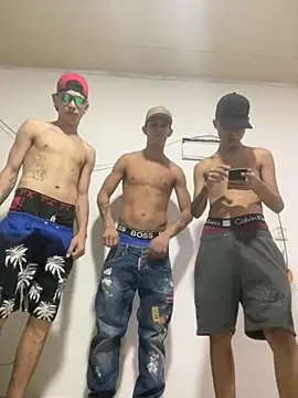 Snapshot of spicyboysvenezuelan chatting on November 18, 2025, 6:29 am spicyboysvenezuelan online show from November 18, 2025, 6:29 am