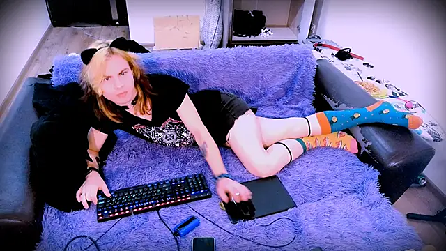 SparkyFerret online show from October 3, 2025, 8:50 pm