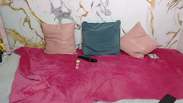 EmilyCoy  online show from February 1, 2026, 6:56 am