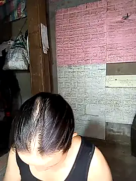 KumChyn online show from September 21, 2025, 4:03 am