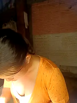 KumChyn online show from October 7, 2025, 7:05 am