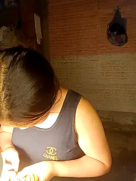 KumChyn online show from October 20, 2025, 11:38 pm