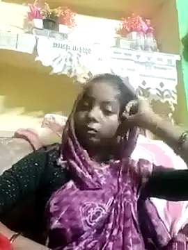 Hema4545 online show from September 8, 2025, 5:23 pm